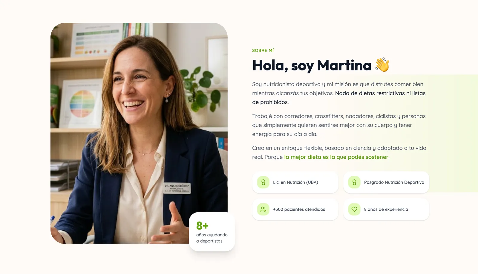 Sección Sobre mí del sitio de Martina, nutricionista deportiva, con su foto y sus credenciales